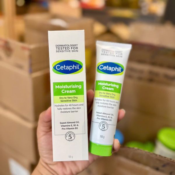 Kem dưỡng ẩm dành cho da khô đến rất khô và kể cả da nhạy cảm Cetaphil Moisturising Cream
