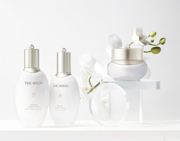 Bộ Dưỡng Trắng Sáng Da The Whoo Gongjinhyang Brightening 3pcs Set