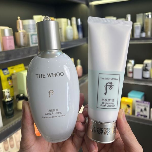 [Flashsale] Nước Hoa Hồng Dưỡng Trắng Whoo Gongjinhyang Seol Brightening Balancing Toner 150ml