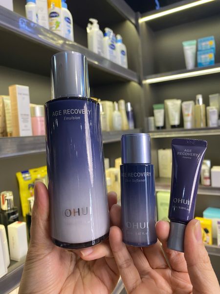 [Flashsale] Sữa Dưỡng Cải Thiện Nếp Nhăn Ohui Age Recovery Emulsion 140ml
