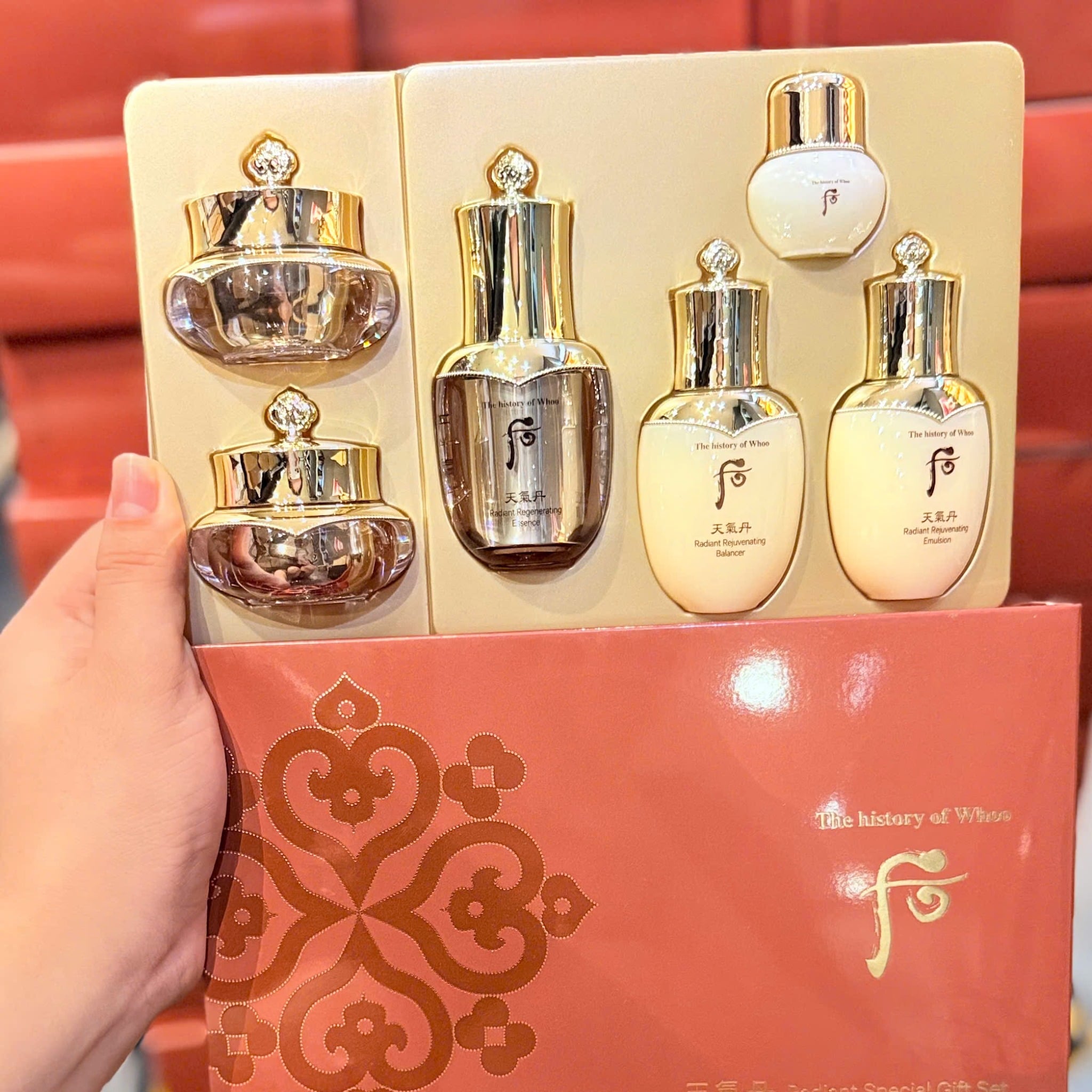 Bộ Dưỡng Da Tái Sinh Dưỡng Sáng Whoo Cheongidan 6PCS Mini Set