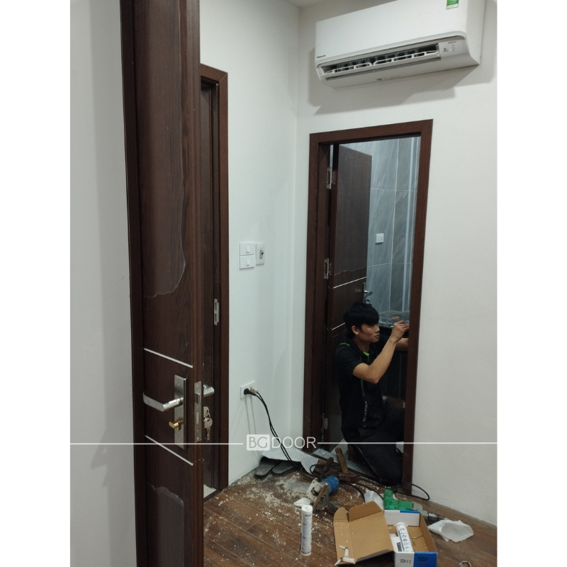 CỬA NHỰA COMPOSITE PHỦ FILM K33