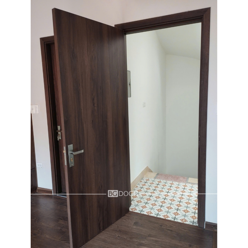 CỬA NHỰA COMPOSITE PHỦ FILM K24