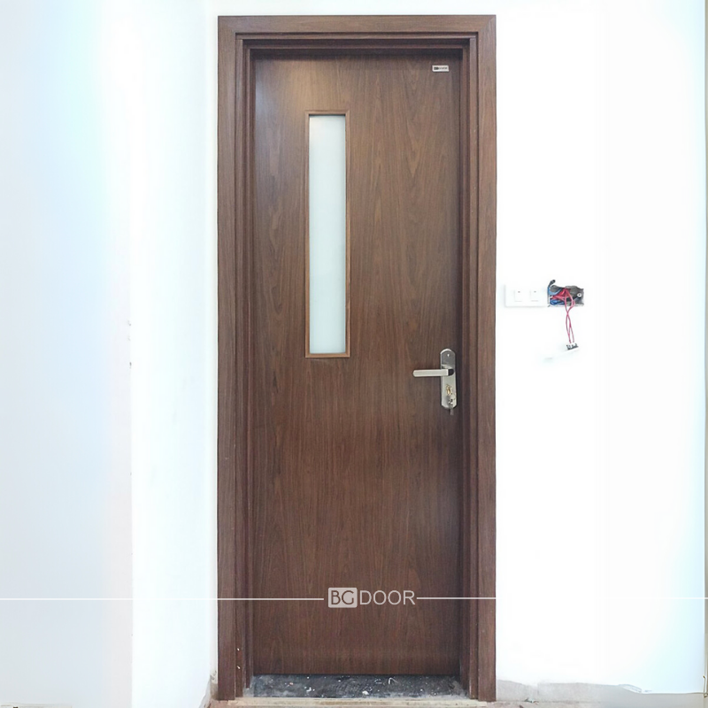 Cửa gỗ MDF Veneer óc chó