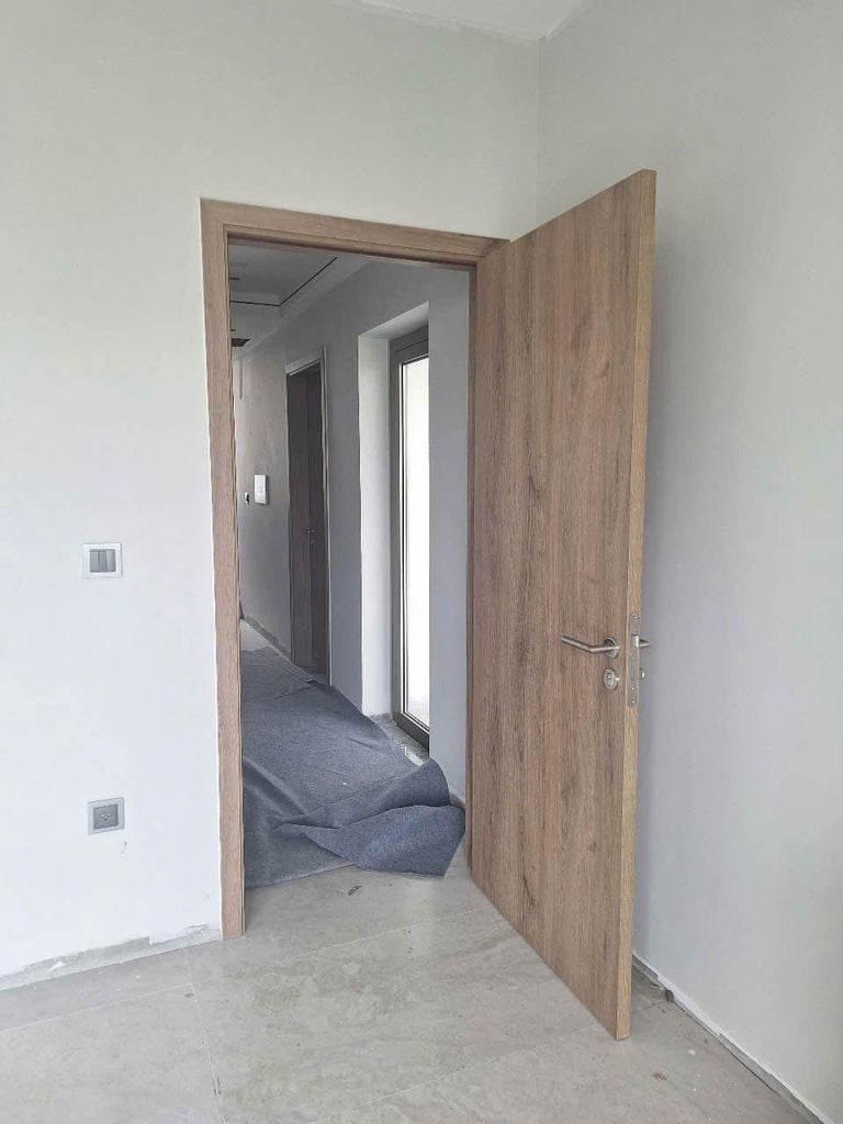 Cửa chịu lực Wood Finger LK4619A