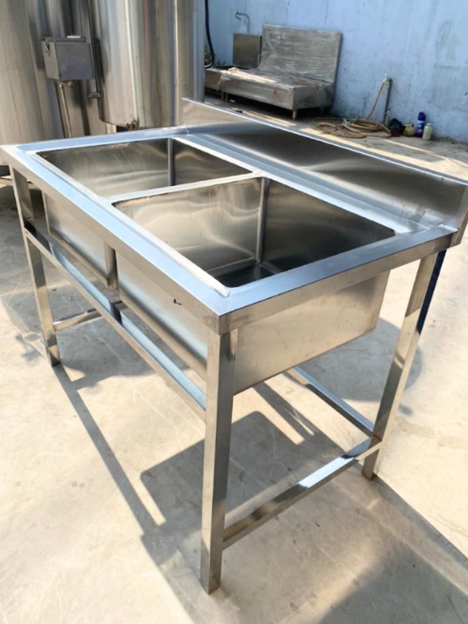  Chậu Rửa Inox Công Nghiệp 2 Hố – Chuyên Dụng Rửa Thực Phẩm & Chén Bát Hiệu Quả 