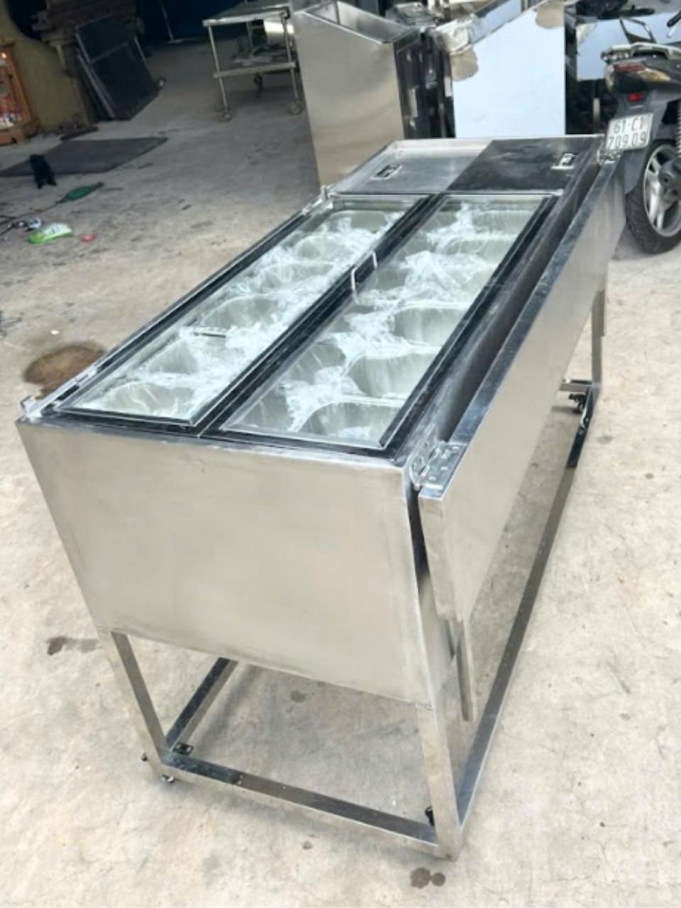  Quầy Giữ Lạnh Topping 18 Khay Inox Có Bàn Gấp Gọn – Mẫu Mới Tối Ưu Cho Quán Trà Sữa 