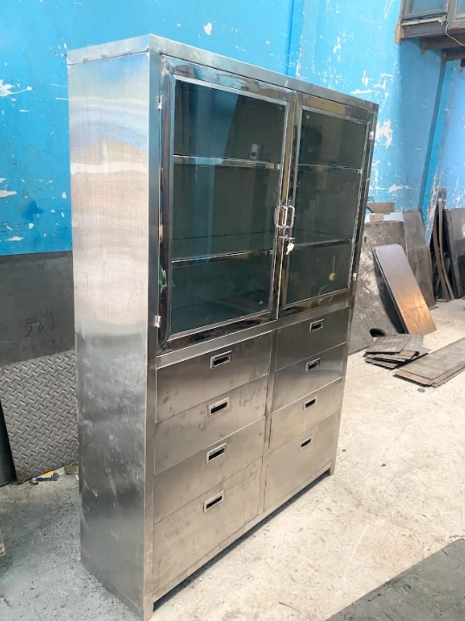  Tủ Inox Cánh Kính - Giải Pháp Lưu Trữ Chuyên Nghiệp, Hiện Đại Cho Mọi Không Gian 