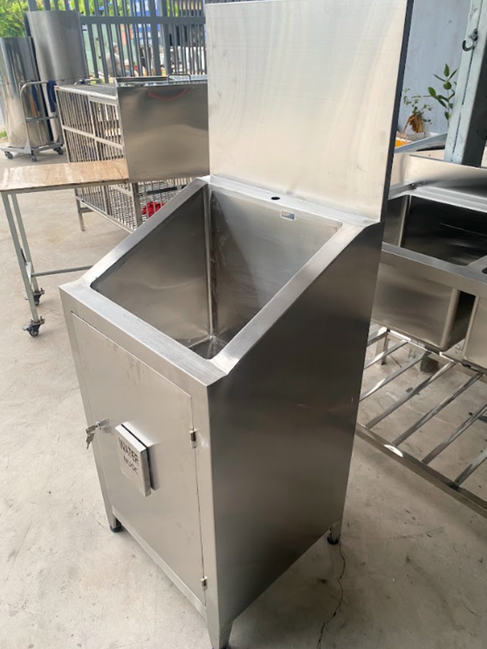  Bồn Rửa Tay Inox Đơn 550mm 