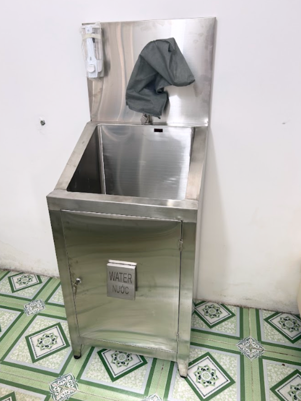  Thiết Bị Rửa Tay Tự Động Inox 304, Lọc RO, Vòi Cảm Ứng, UV - Mẫu 2 