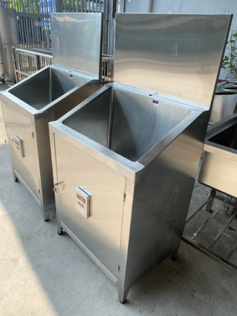  Bồn Rửa Tay Inox Đơn 700mm 