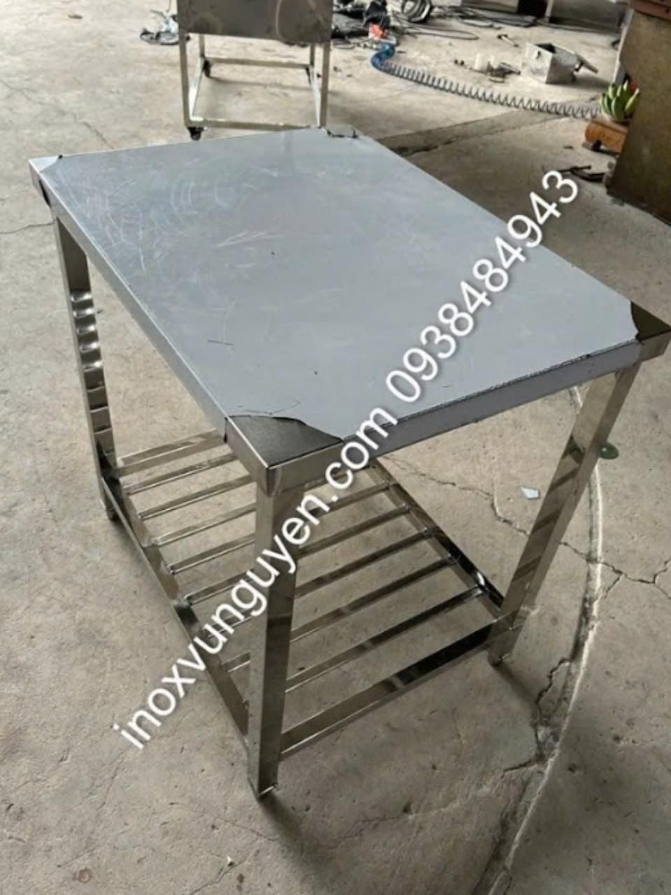  Bàn Chặt Inox 304 Công Nghiệp – Chịu Lực Tốt, Bền Bỉ, Giá Tại Xưởng 