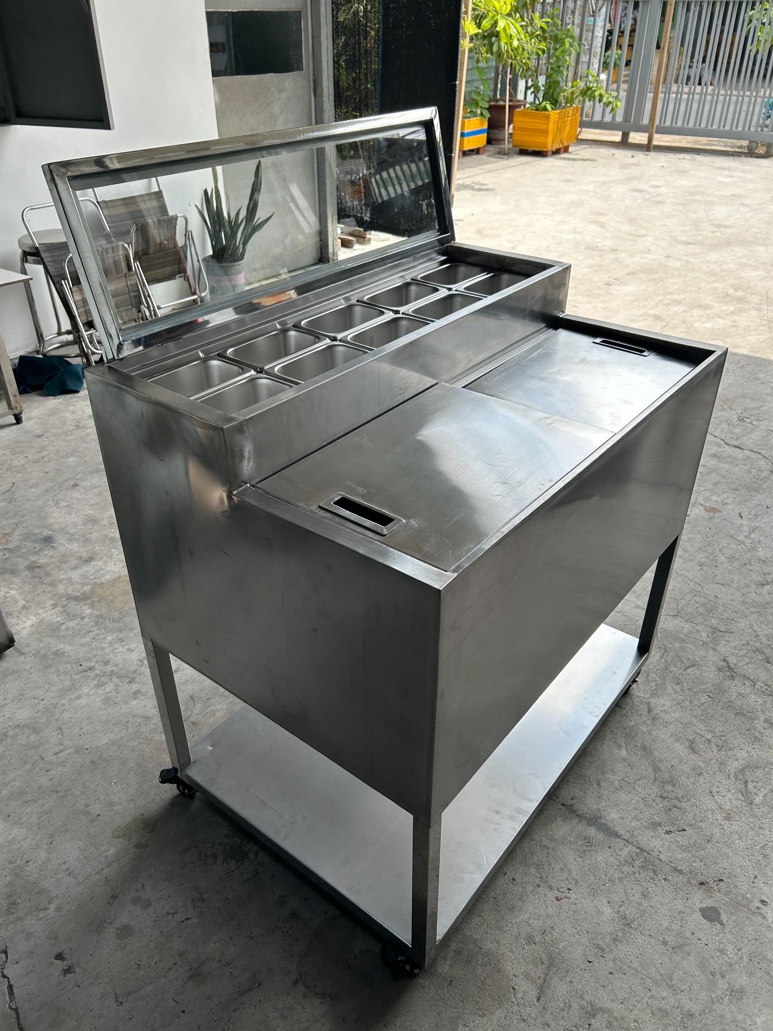  Quầy Giữ Lạnh Topping Trà Sữa Inox 10 Khay 1/9 | Quầy Pha Chế Có Thùng Đá | Thiết Bị Inox Quán Trà Sữa 