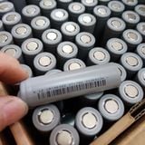  Phụ kiện cell pin 18650 lishen xám 2700, 2800 mah xả 10A (hàng mới , chính hãng) 