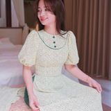  Áo dài nhí Vàng phối nút xanh lá 