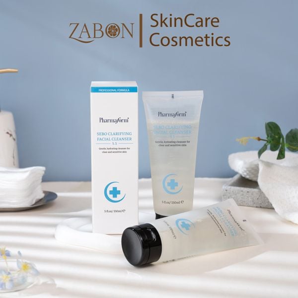 Sữa rửa mặt Pharmaform Sebo Clarifying Facial Cleanser làm sạch dịu nhẹ 150ml