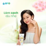  [TẶNG NƯỚC TẨY TRANG 300ML] Sữa Rửa Mặt Dưỡng Ẩm Tinh Chất Tràm Trà Sữa Gạo Than Tre BFO Beclean 