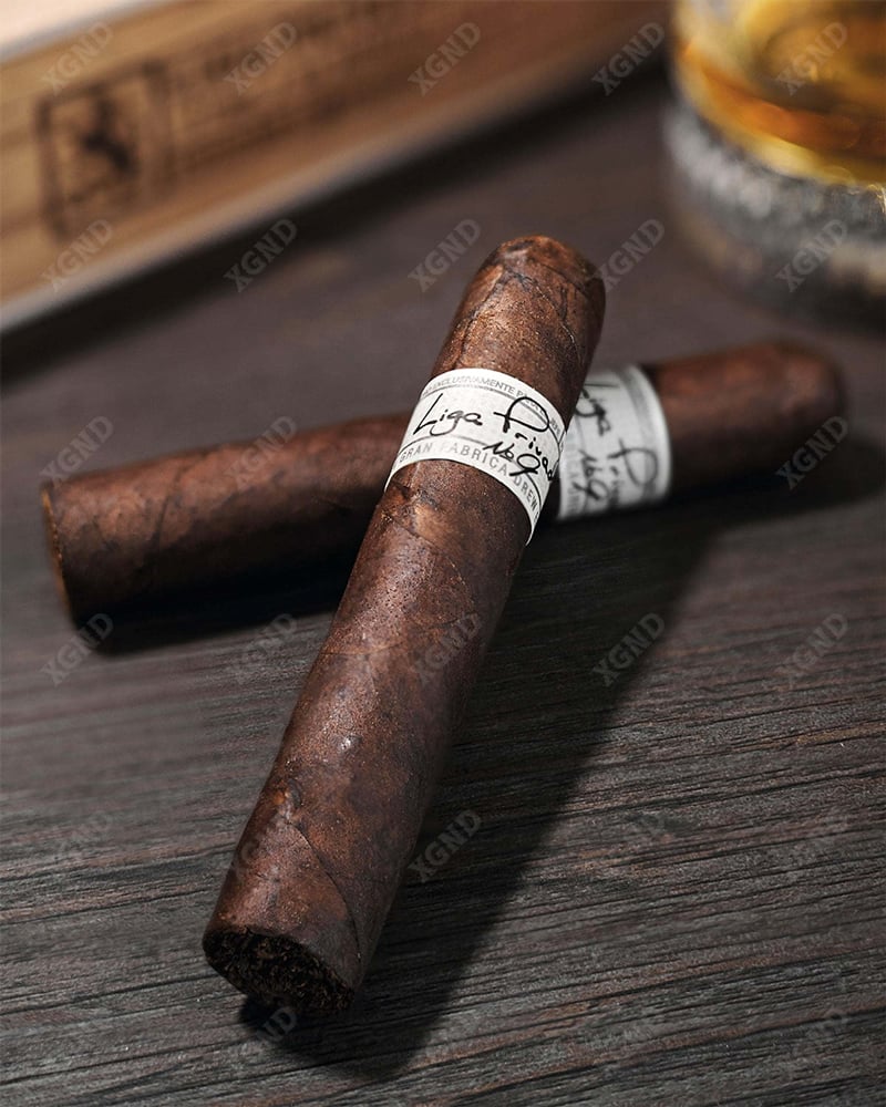 liga-privada-no.-9-robusto-oscuro-9_2ad3a7c4a69b4d51bac4e16c6272ea8b.jpg