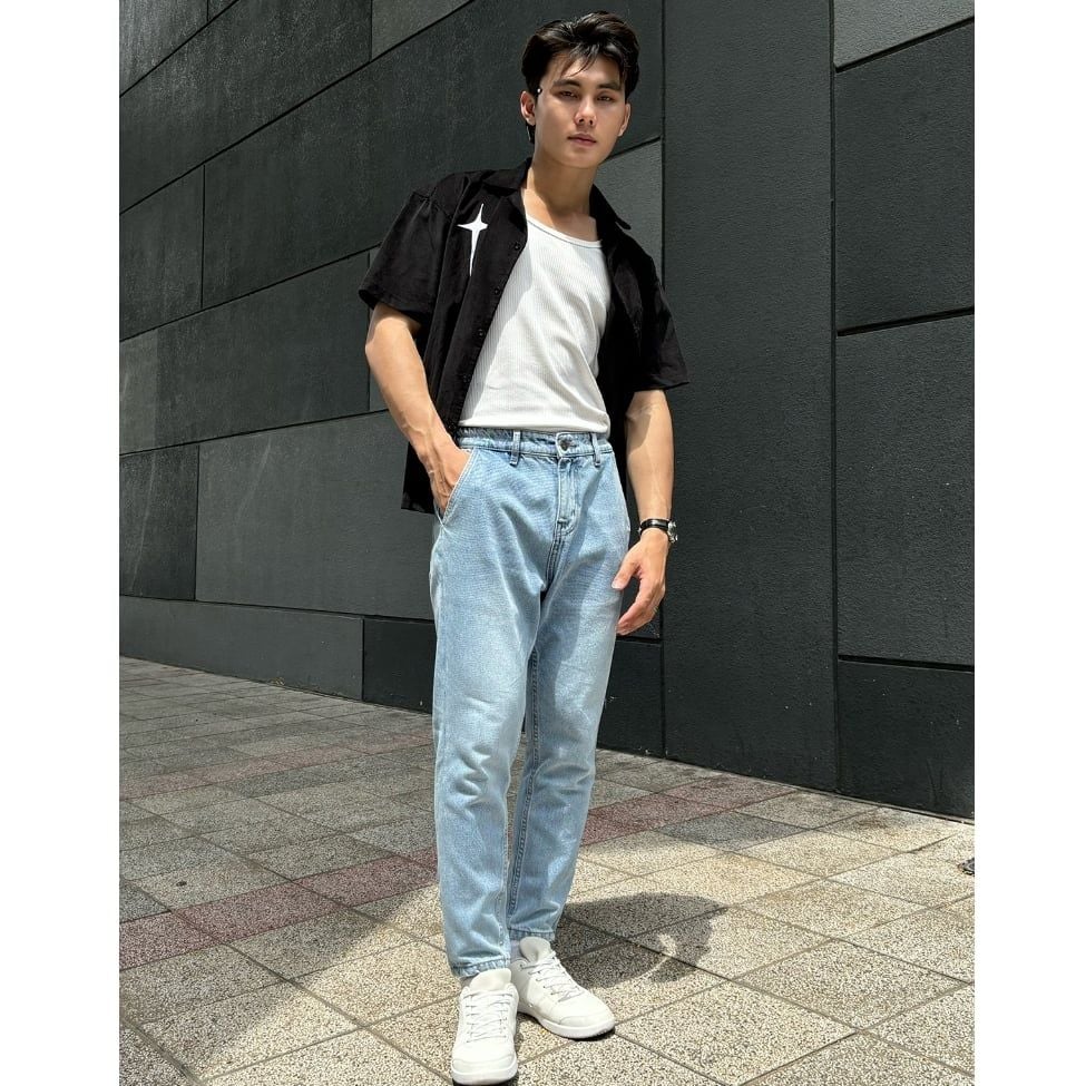 Quần jean nam lưng chun 3 màu basic dáng fit chân, quần bò từ sợi cotton denim dày dặn, bền bỉ