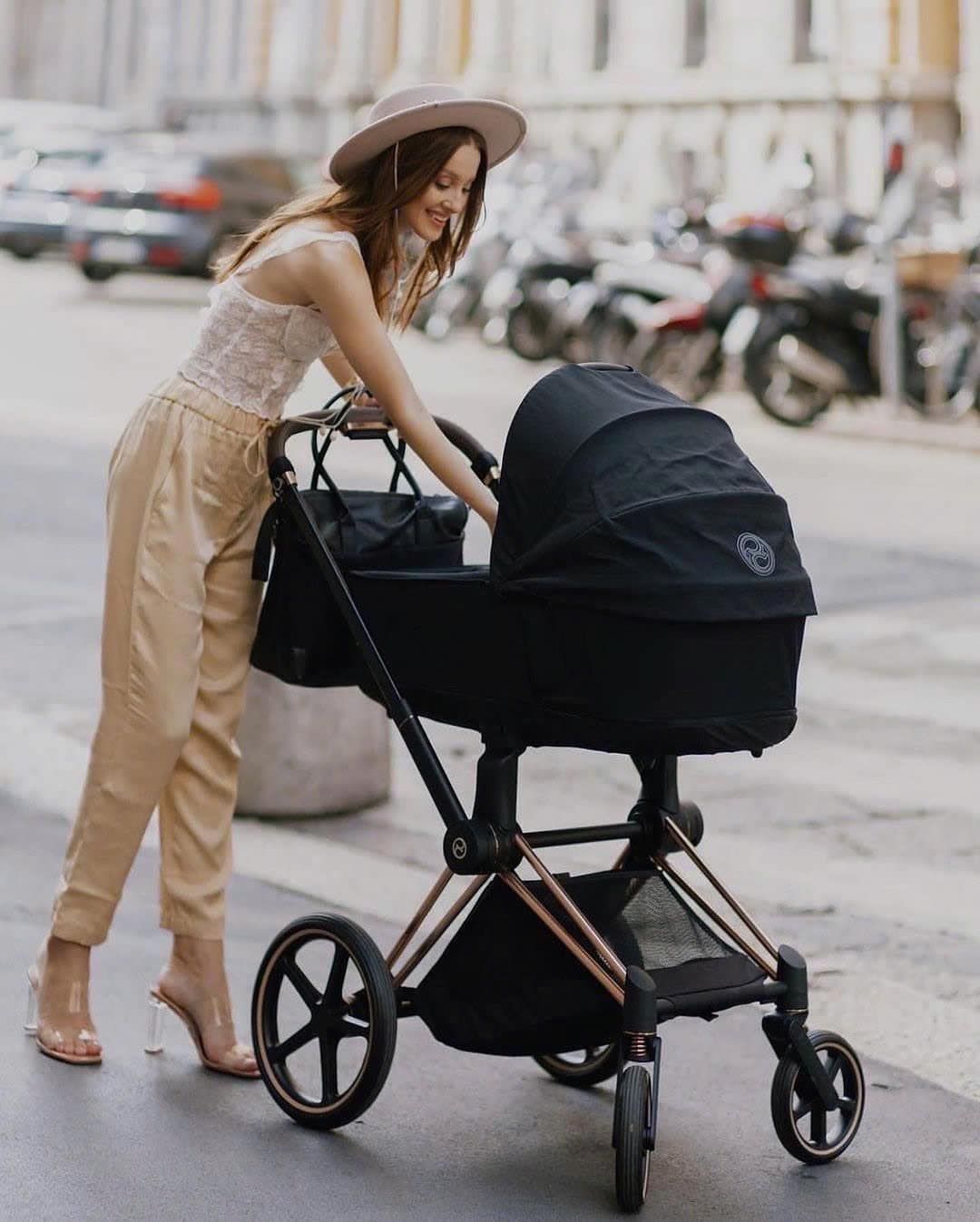  Nôi sơ sinh Cybex Priam Lux Carry Cot 