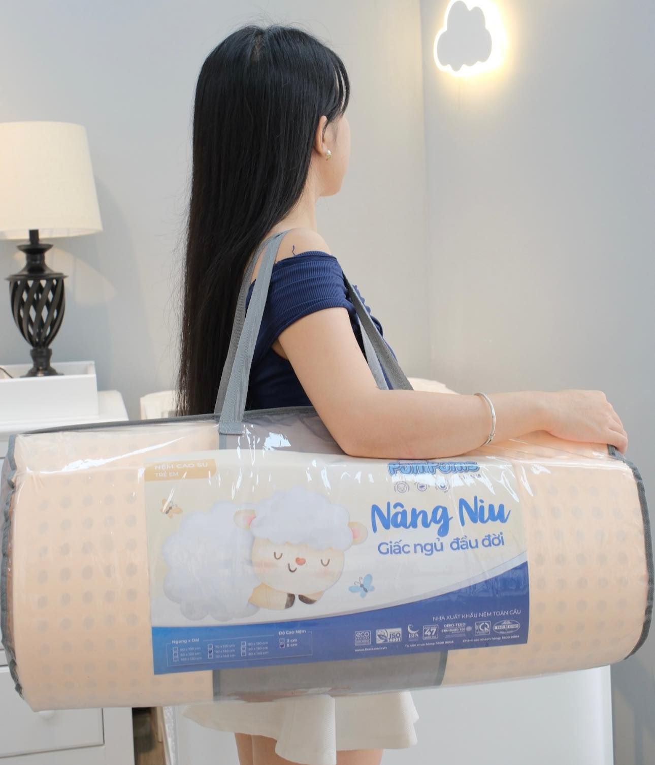  NỆM CAO SU TRẺ EM POMPOMS LIÊN Á (70 x 130 CM) 