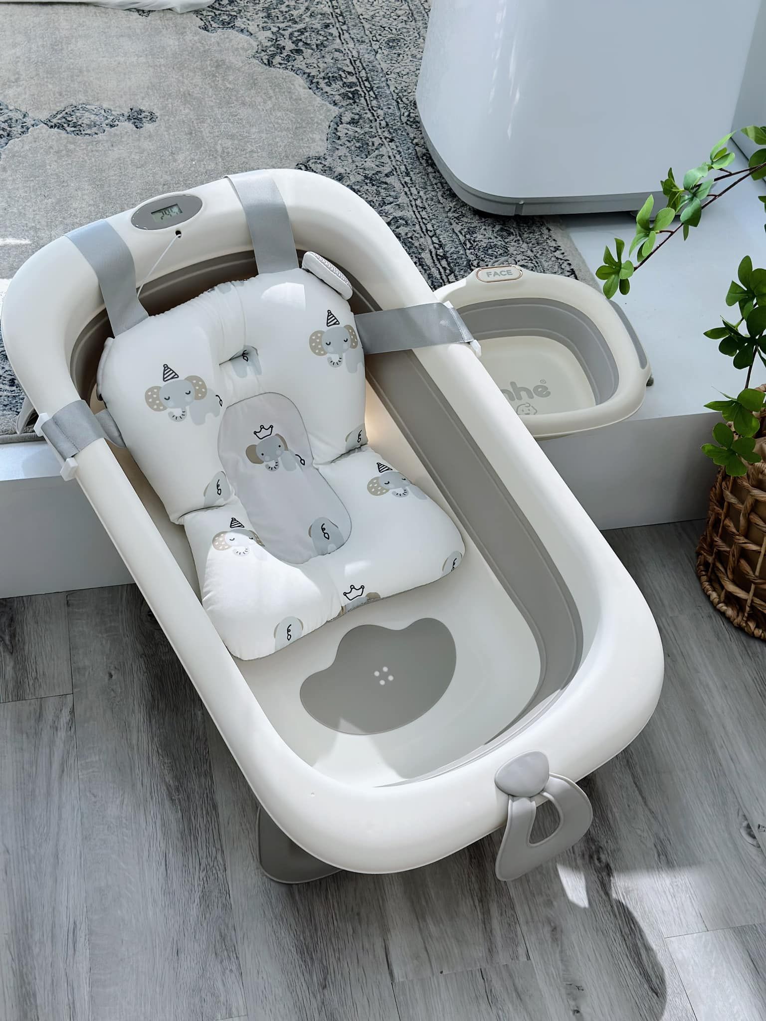  Chậu Tắm Gấp Gọn Kèm Phao Inhe - Xám 