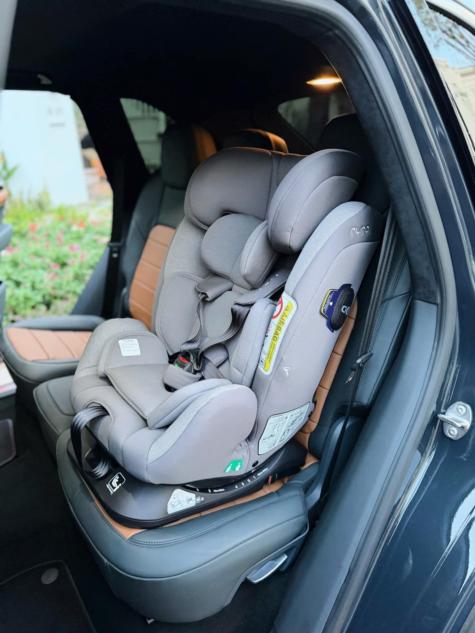  GHẾ NGỒI Ô TÔ NUNA TRES LX - MÀU GRANITE 