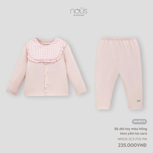  Bộ dài tay Nous màu hồng kèm yếm kẻ caro NB 