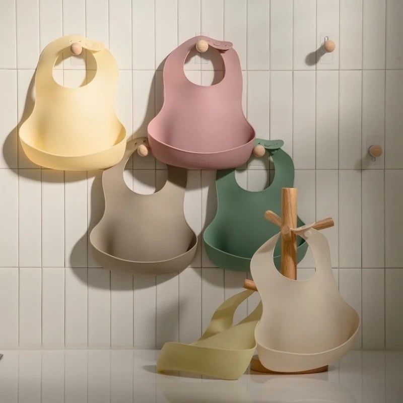  Yếm Ăn Dặm Màu Trơn Silicone Modui Cho Bé Từ 6M+ 