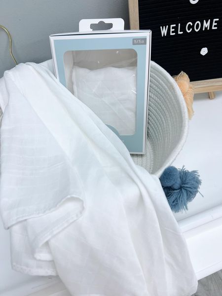  (A) Khăn Tắm Sợi Tre HV Bedding 120 x 120cm 