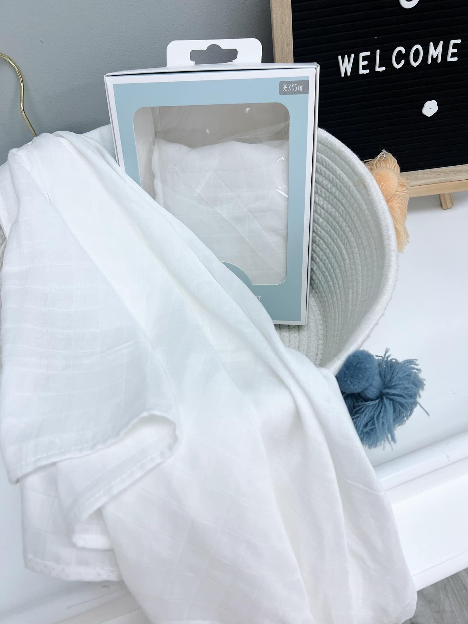  (A) Khăn Tắm Sợi Tre HV Bedding 120 x 120cm 