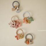  Bộ Vòng Đồ Chơi Gặm Nướu Mushie Teething Ring (A) 