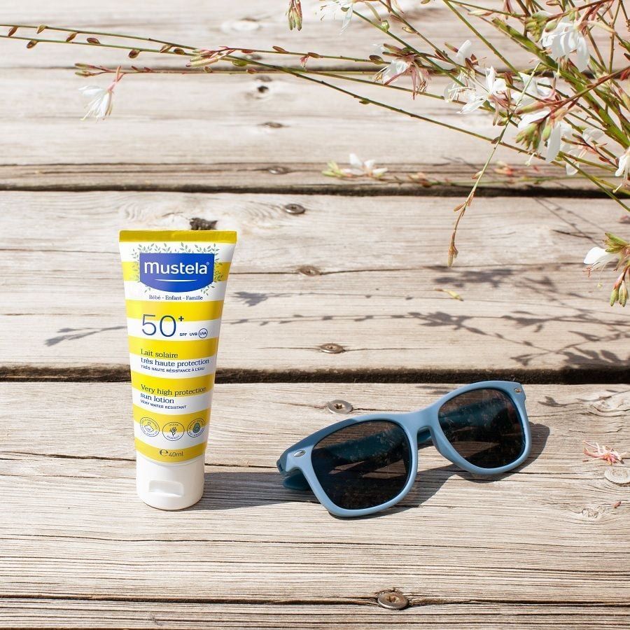  Kem Chống Nắng Mustela Cho Cả Gia Đình Very High Protection Sun Lotion SPF 50+ 40ml 