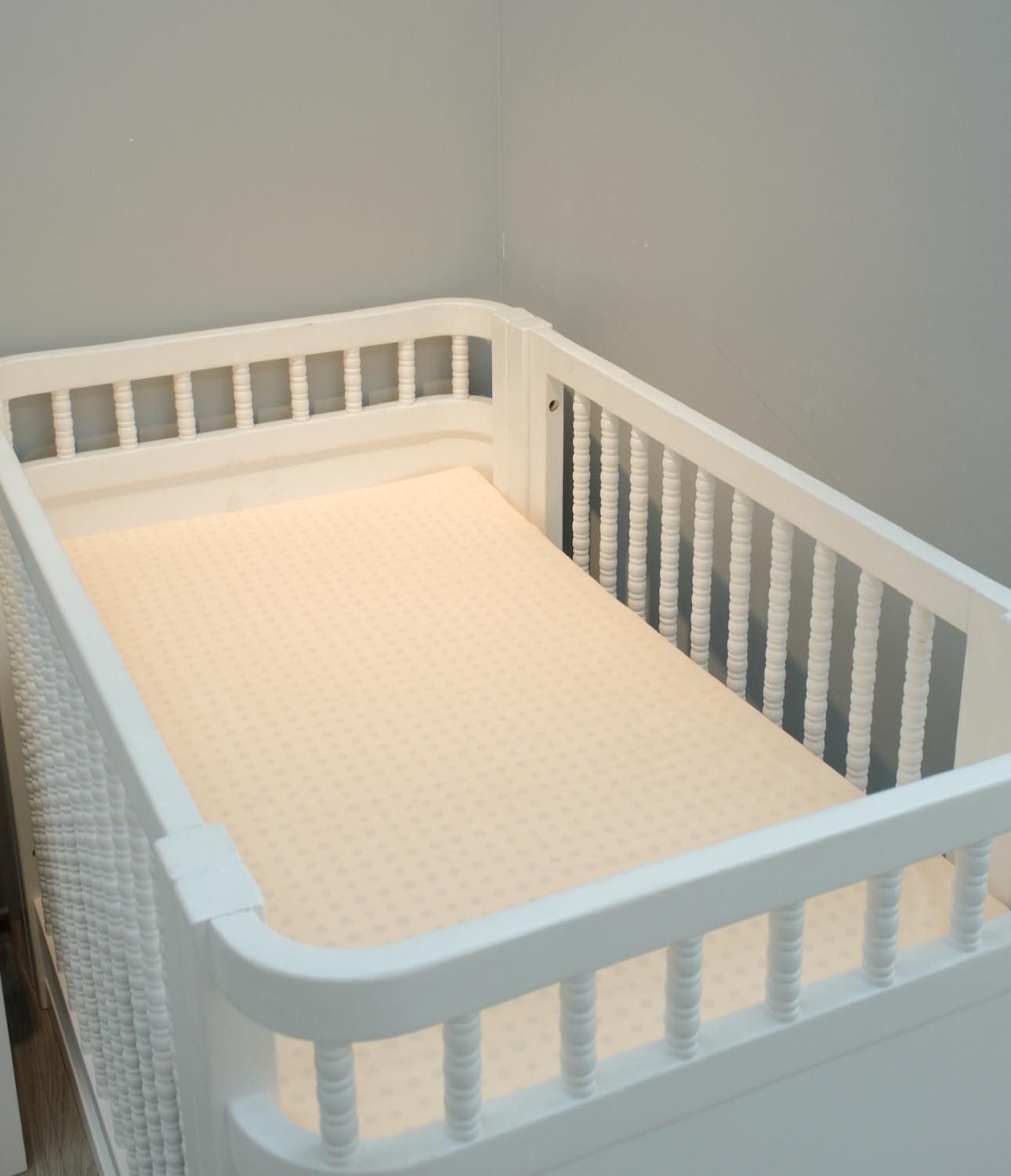  NỆM CAO SU TRẺ EM POMPOMS LIÊN Á (70 x 130 CM) 