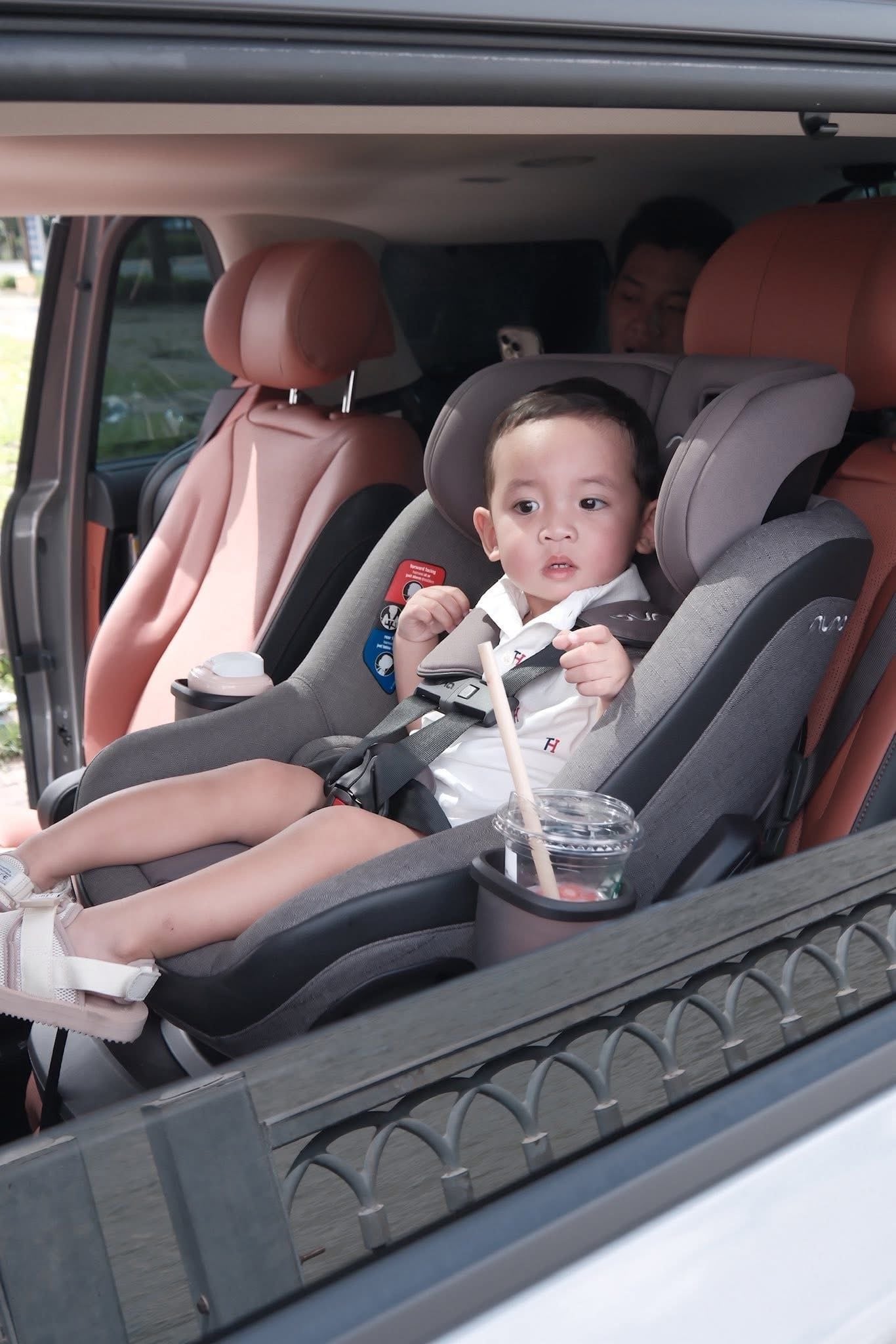  GHẾ NGỒI Ô TÔ NUNA REVV MAXX - MÀU PEWTER 