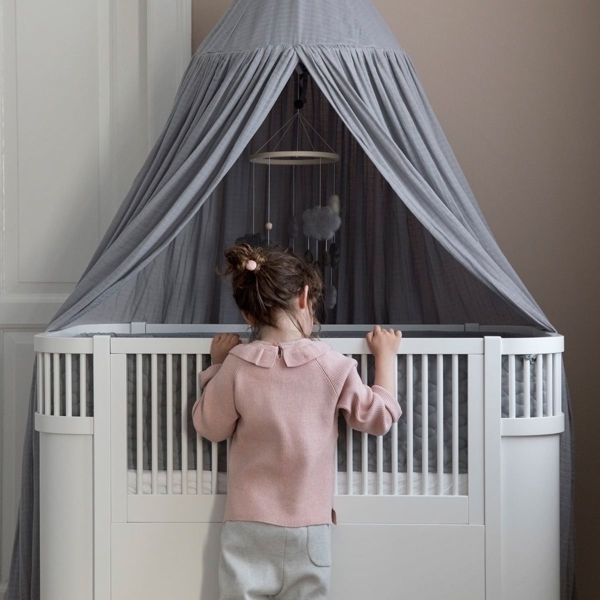  (A) CŨI GỖ TRẺ EM HOANG VY BEDDING - MÀU TRẮNG 