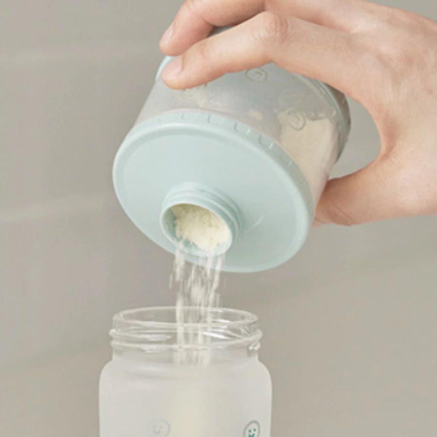  Hộp Chia Sữa Bột 3 Ngăn Moyuum Happy More 