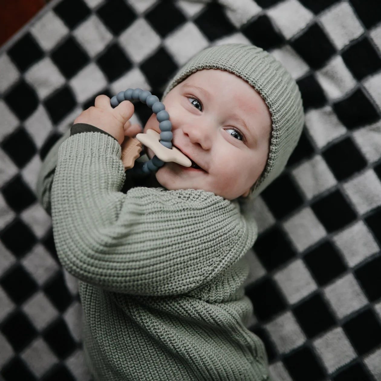  Bộ Vòng Đồ Chơi Gặm Nướu Mushie Teething Ring (A) 