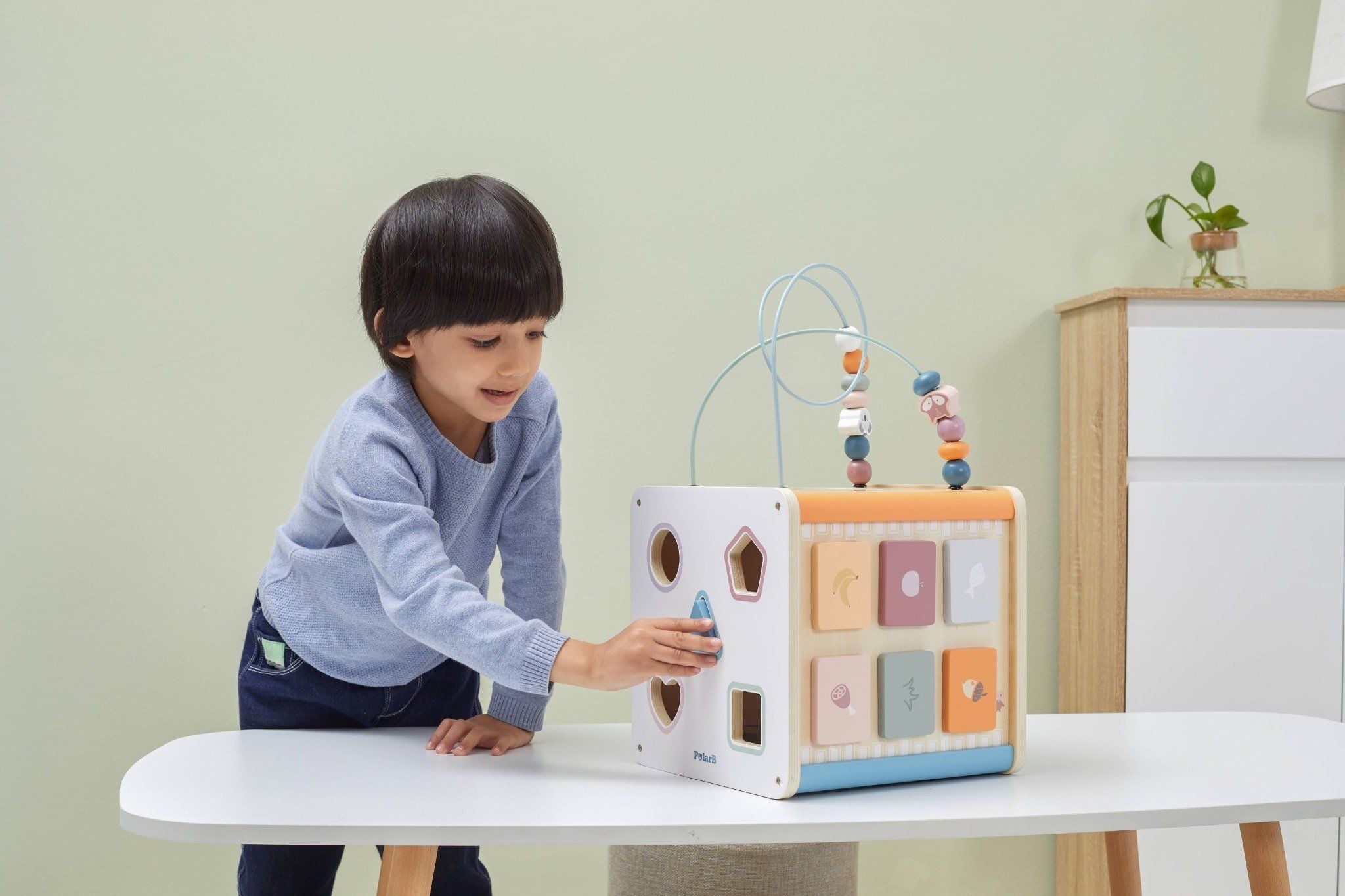  Hộp Đồ Chơi Gỗ Thả Khối  8 in 1 Activity Cube Polar B Cho Bé Từ 18M+ 