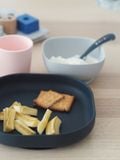  Bộ Ăn Dặm 4 Món Silicone Đế Hít Beaba - Màu Night Blue 