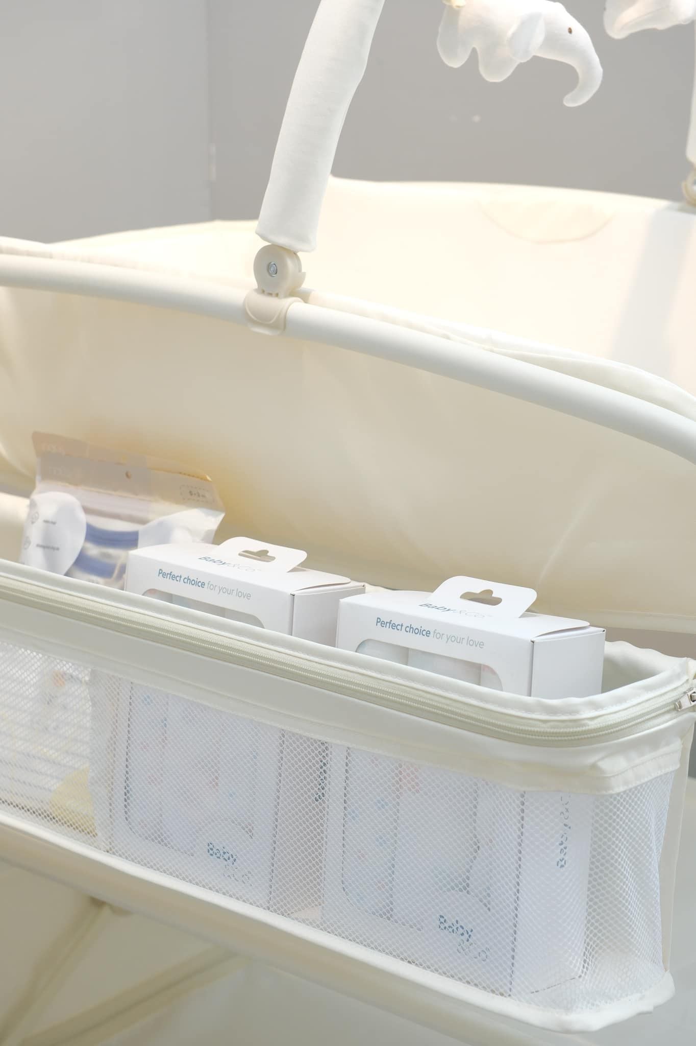  Bộ Bàn Thay Tã Duri Trolley Di Động 