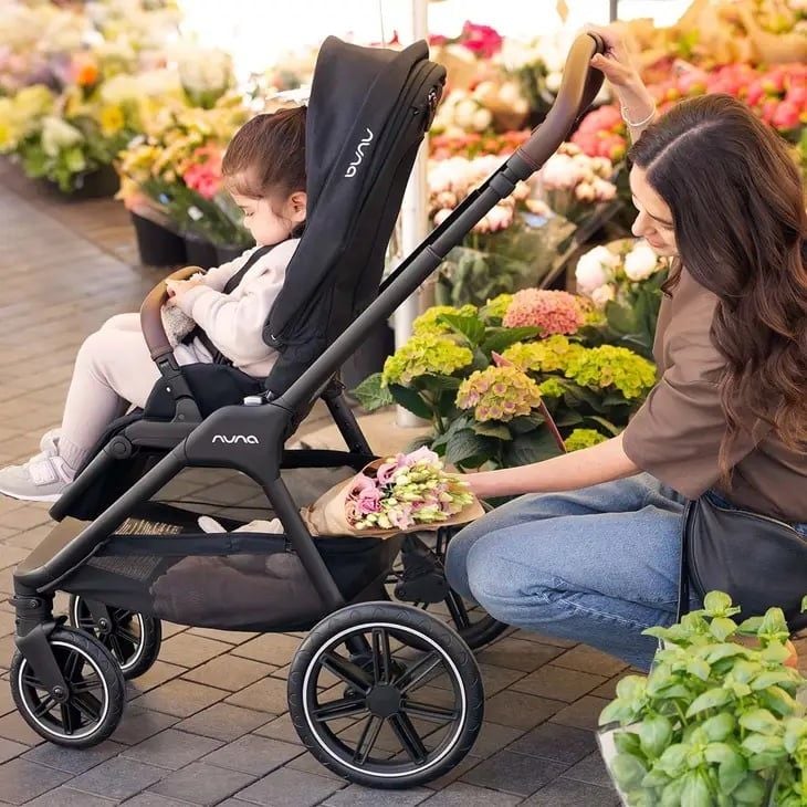  XE ĐẨY NUNA TRIV LX - MÀU BISCOTTI 