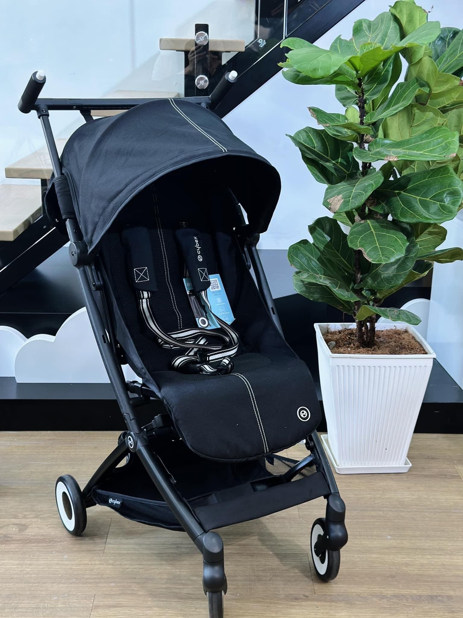  Xe Đẩy Gấp Gọn Cybex Libelle - Màu Magic Black 