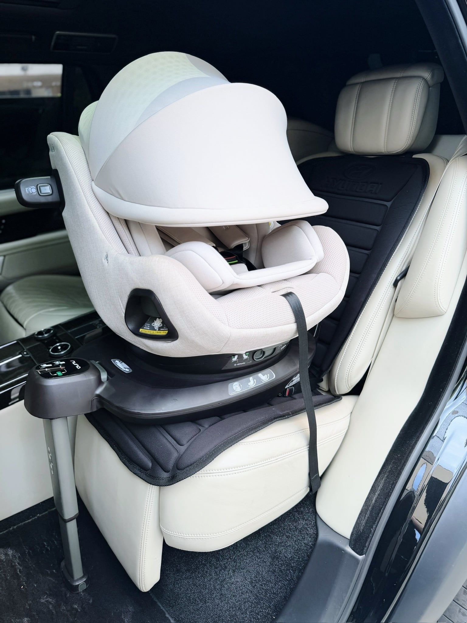  Thảm Lót Bảo Vệ Xe Hơi Huyndai Cao Cấp 