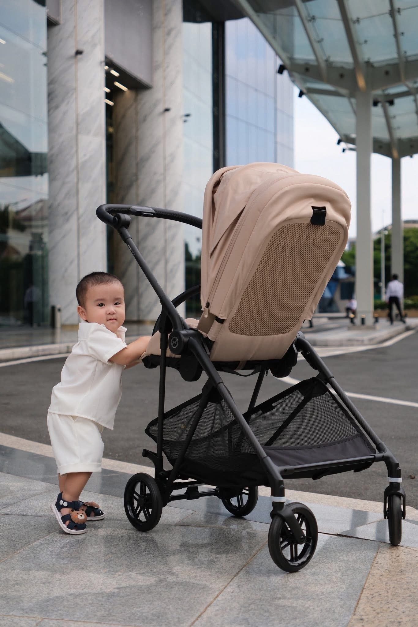  Xe Đẩy Gấp Gọn Siêu Nhẹ Cybex Melio Carbon - Màu Almond Beige 