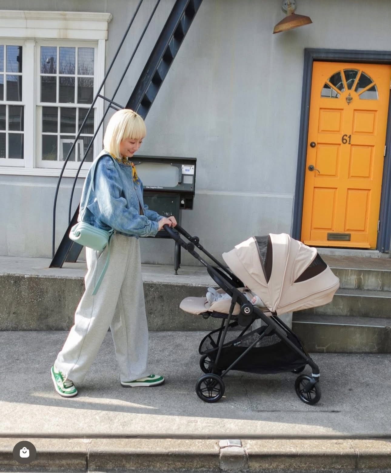  Xe Đẩy Gấp Gọn Siêu Nhẹ Cybex Melio Carbon - Màu Almond Beige 