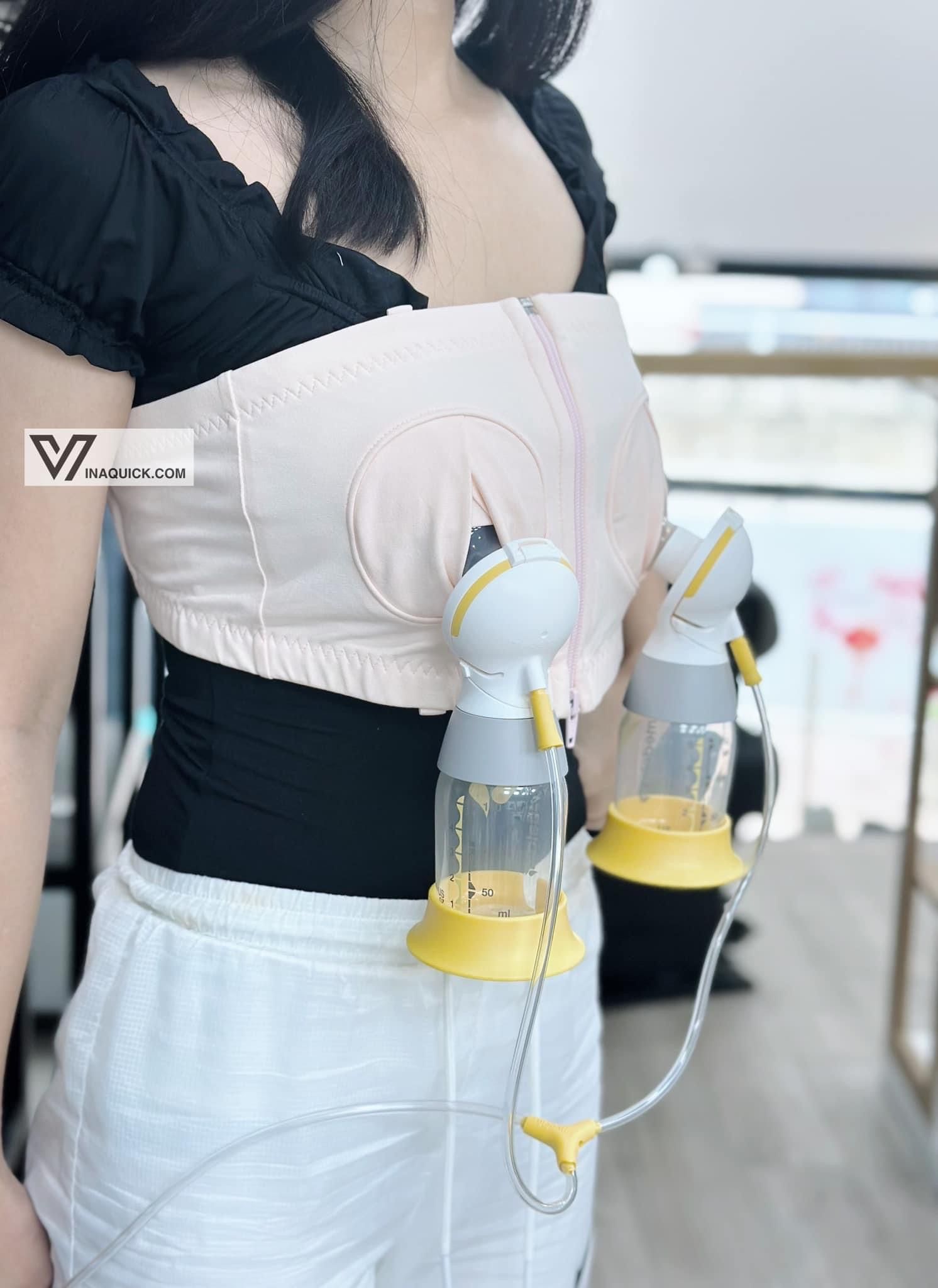  Áo hút sữa rãnh tay Simple Wishe - Màu Đen 