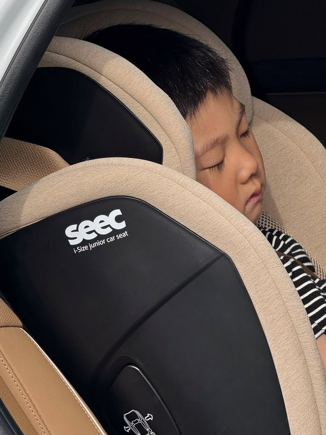  GHẾ NGỒI Ô TÔ BOOSTER SEEC MAX I-ZIN 2 JUNIOR - MÀU NÂU 