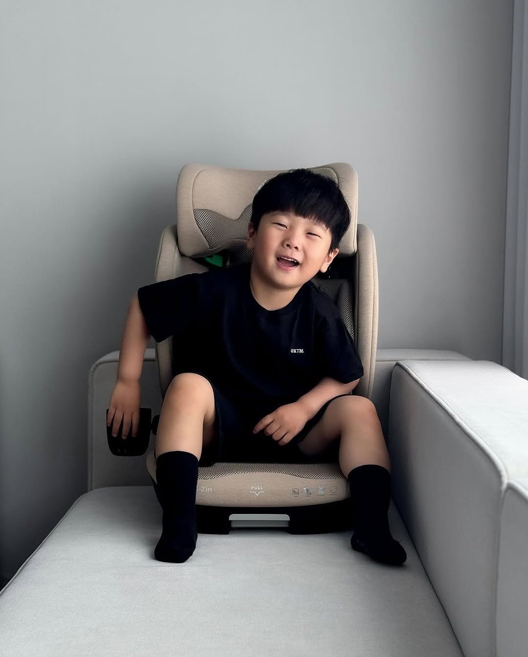  GHẾ NGỒI Ô TÔ BOOSTER SEEC MAX I-ZIN 2 JUNIOR - MÀU NÂU 