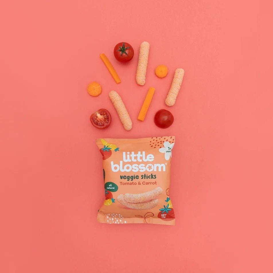 Bánh que rau củ Little Blossom Fruity & Veggie Sticks 12g 